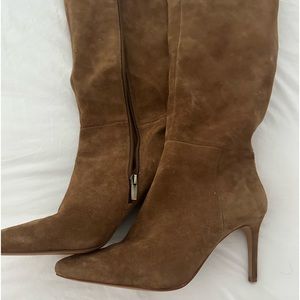 Women's talk suede boots. Very gently worn size 10. Tan